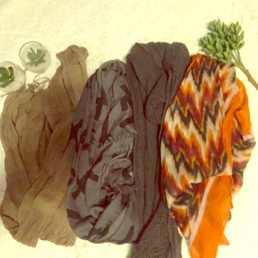 Fashion scarves